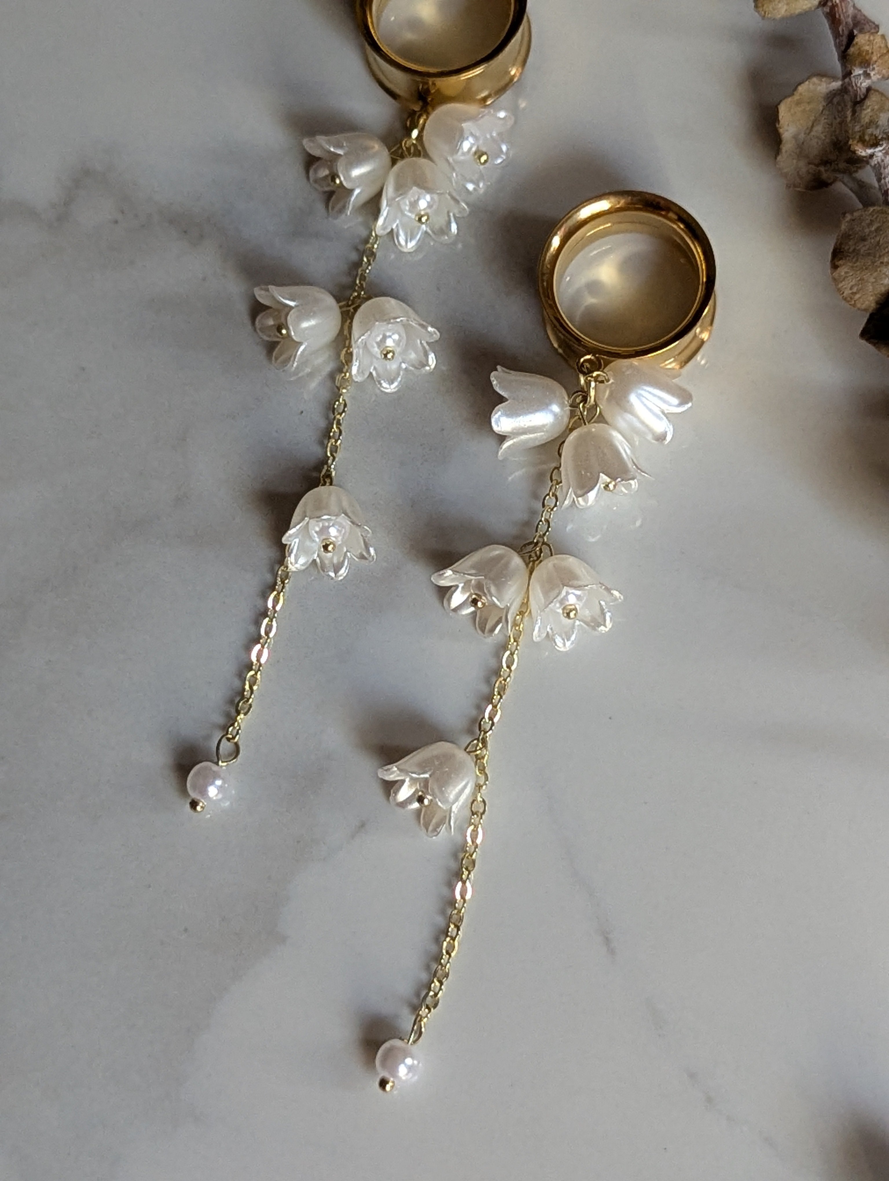 Lily of the Valley dangle gauges