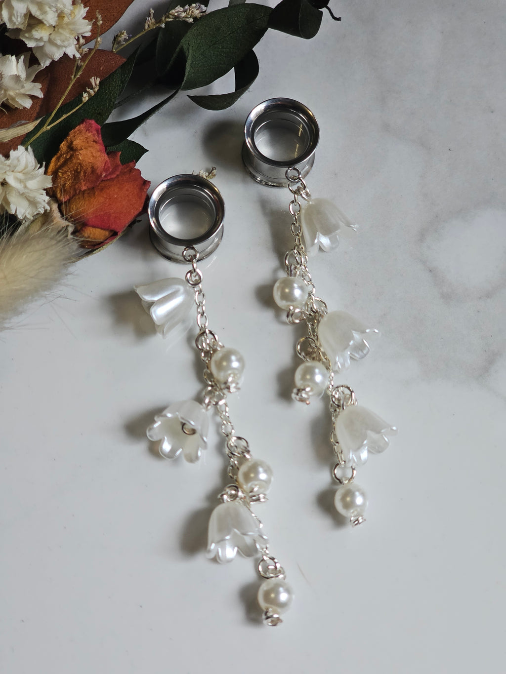 Pearl and lily of the Valley dangle gauges