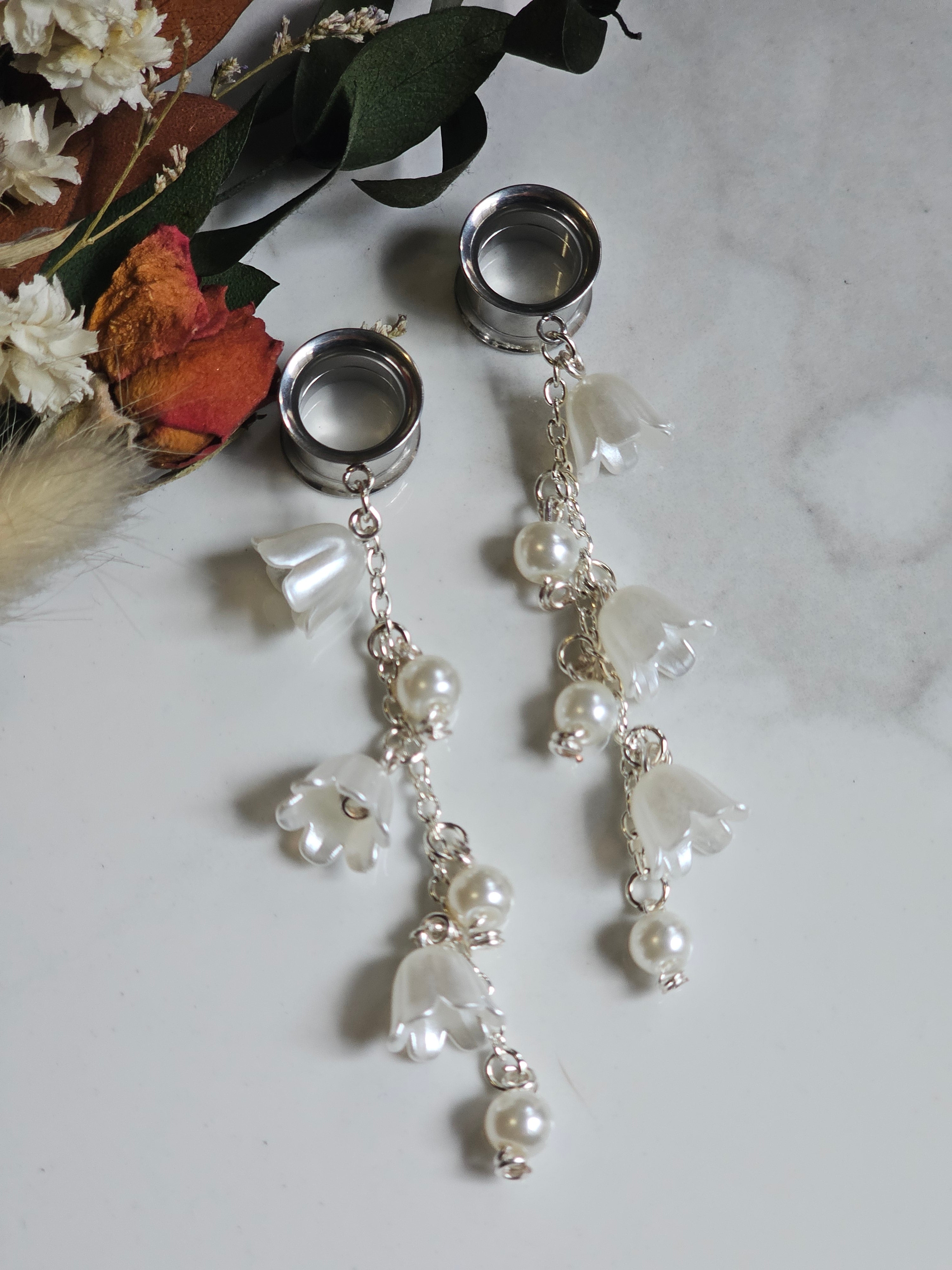 Pearl and lily of the Valley dangle gauges