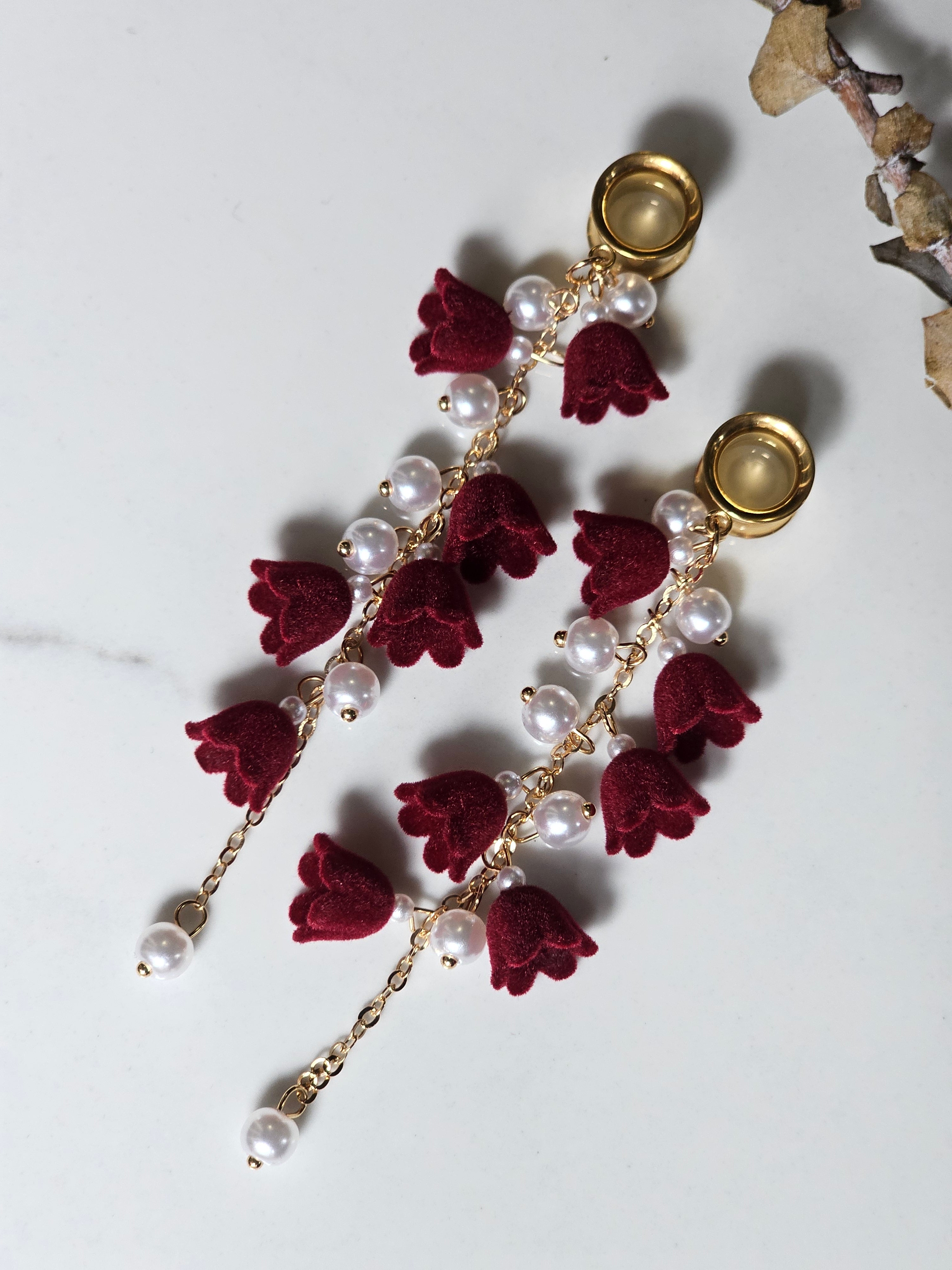 Red Lily flower dangle gauges