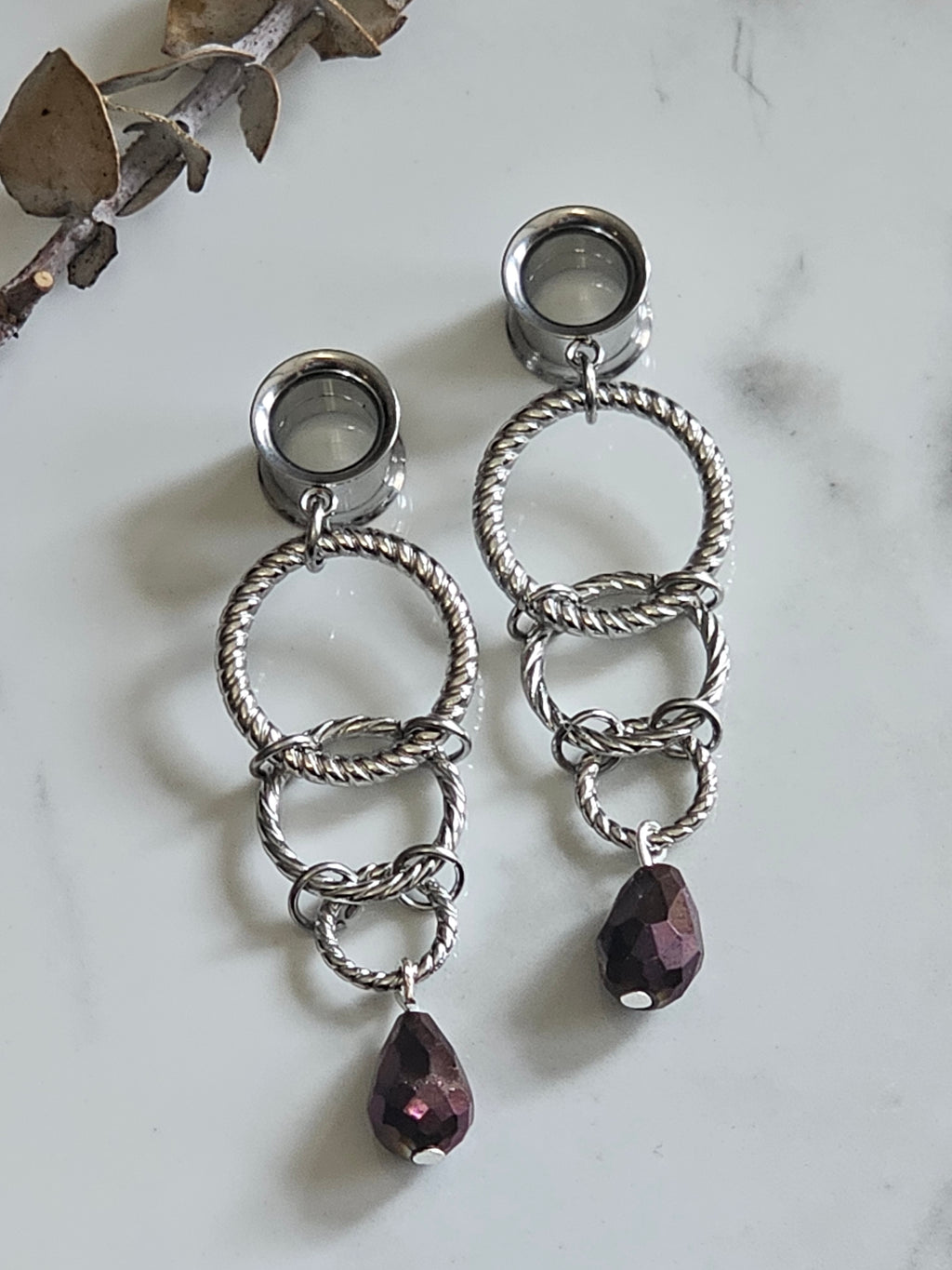 Unique drop dangle gauges