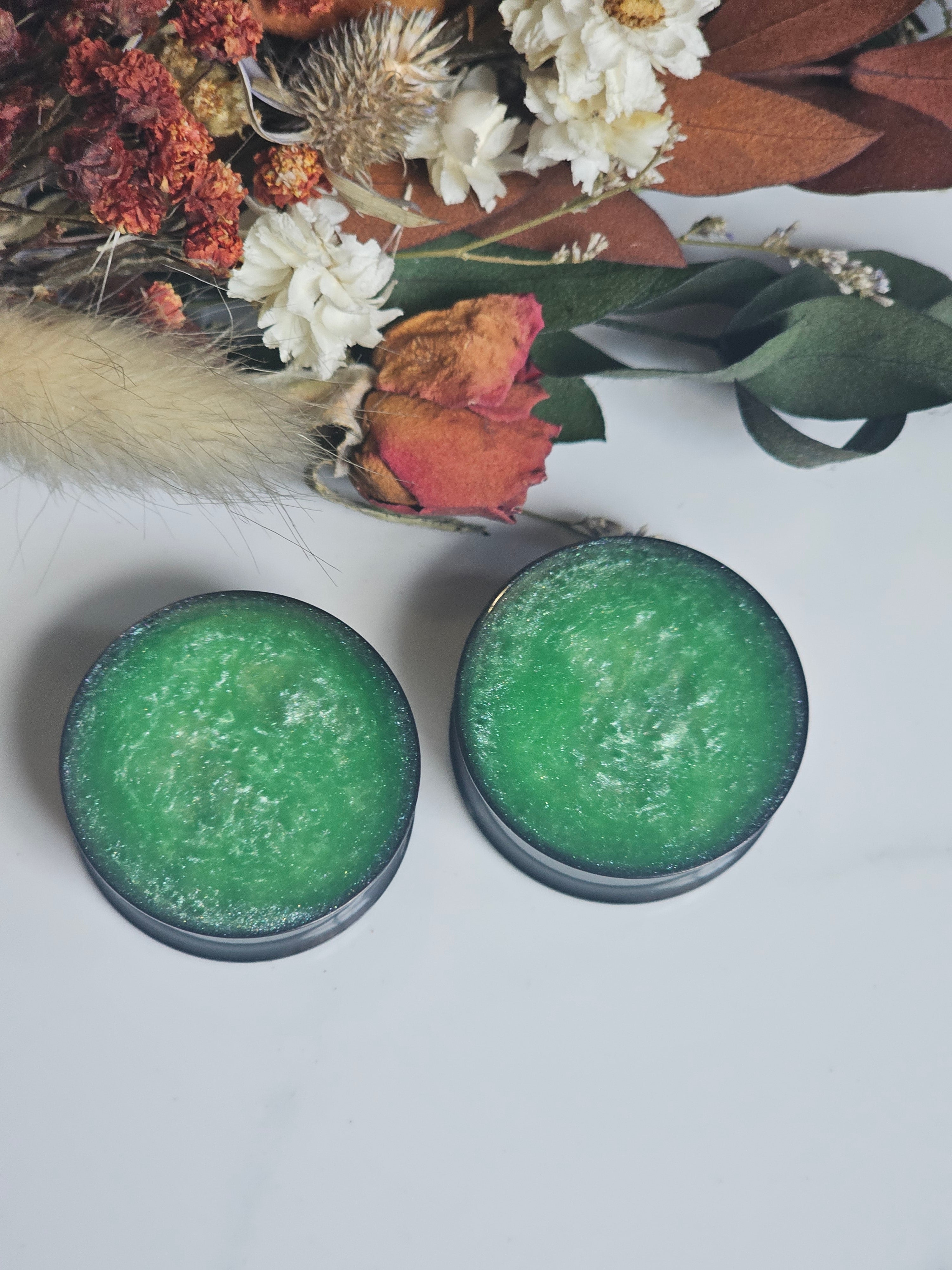 Alien Green gauges plugs