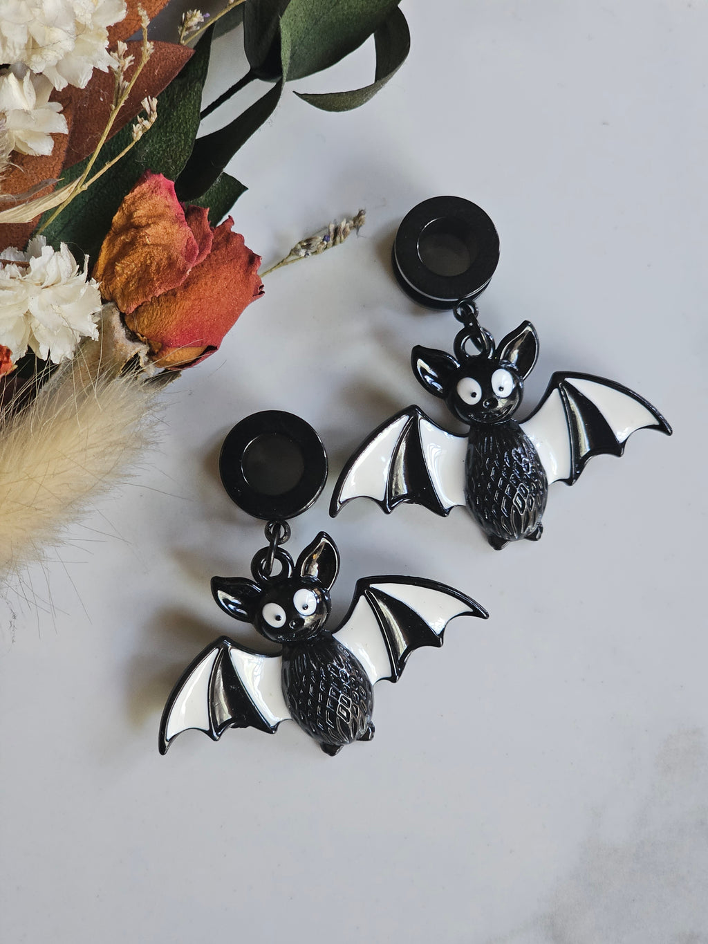Batty Bat Halloween dangle gauges