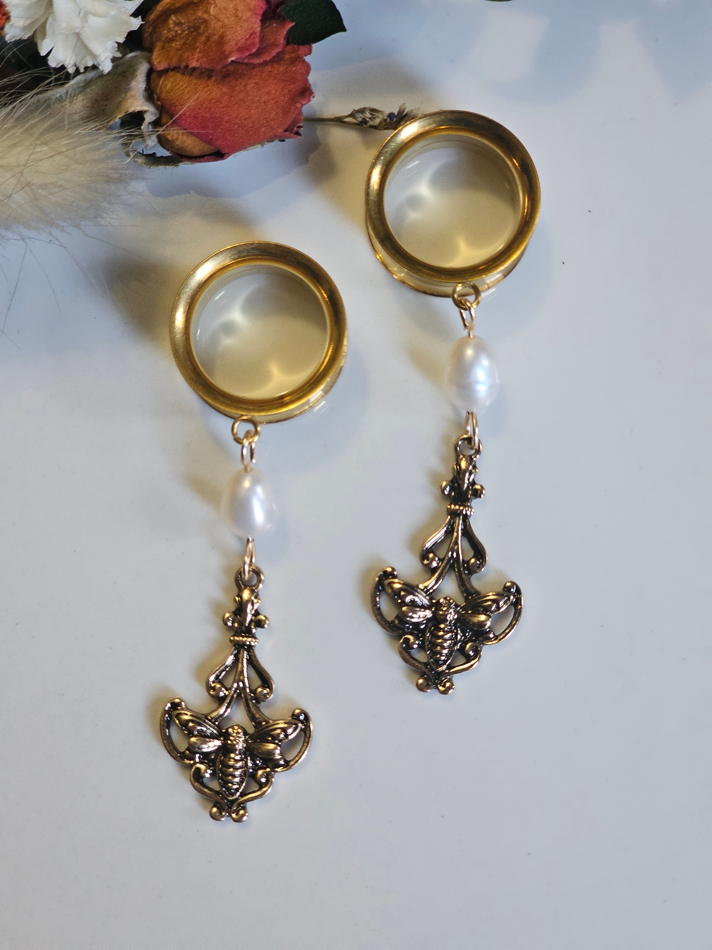 Bronze bee dangle gauges