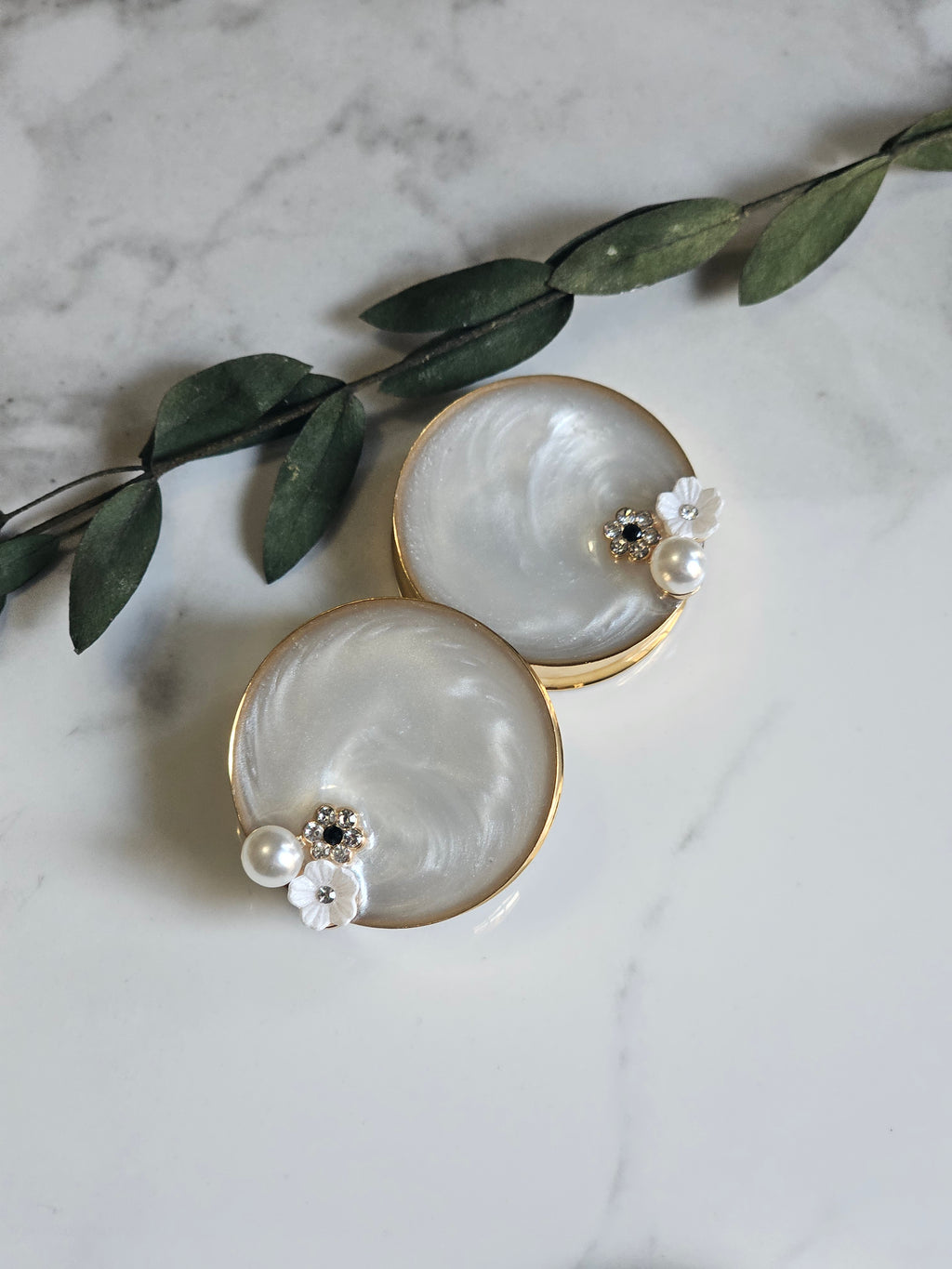 16MM-50MM Flower and Pearl plugs