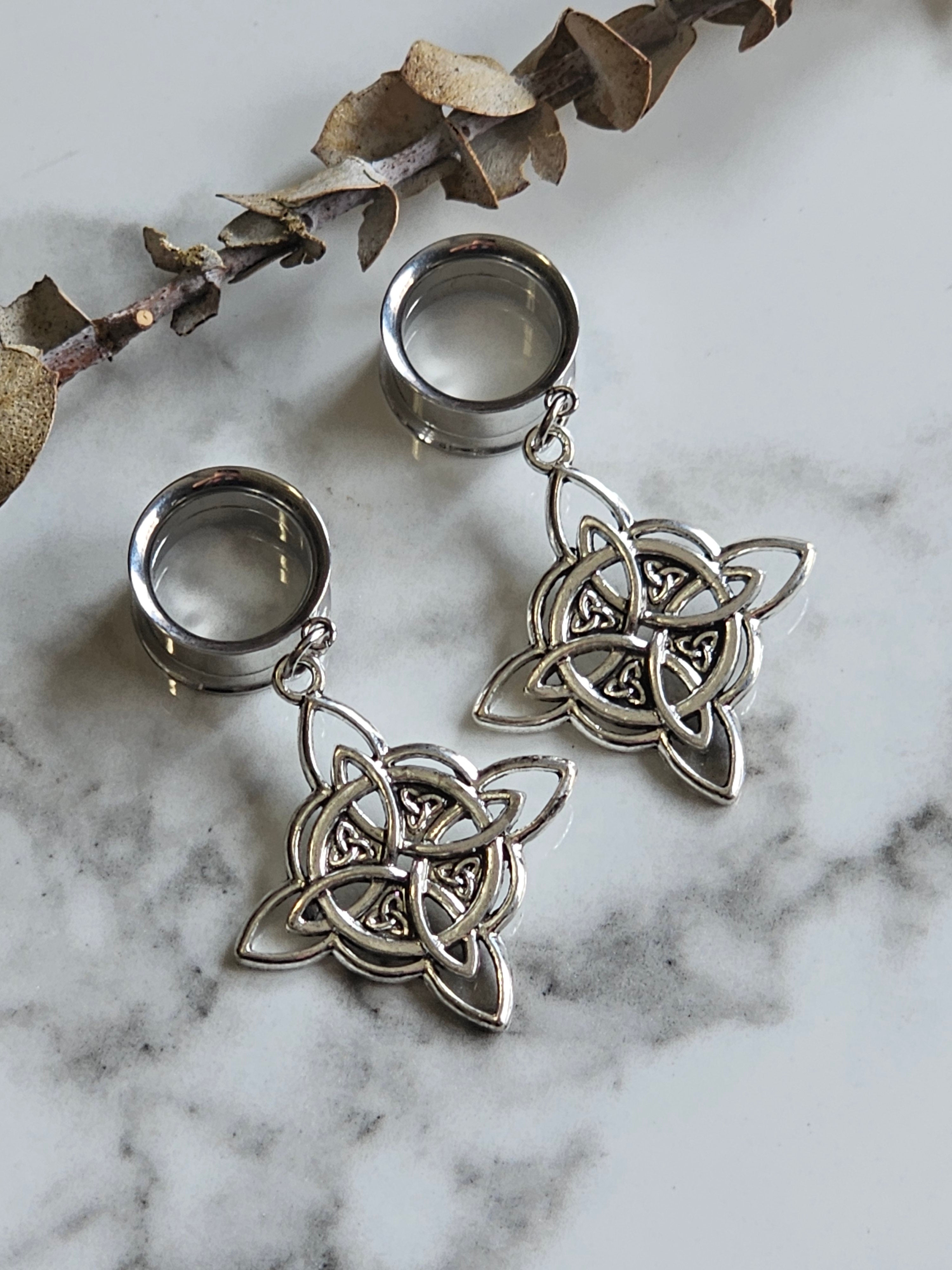 Large Witch's knot dangle gauges