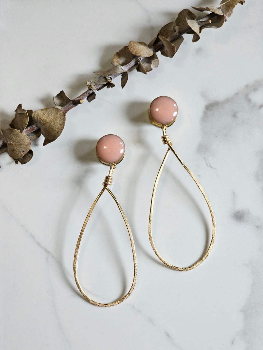 Teardrop hoop dangle gauges