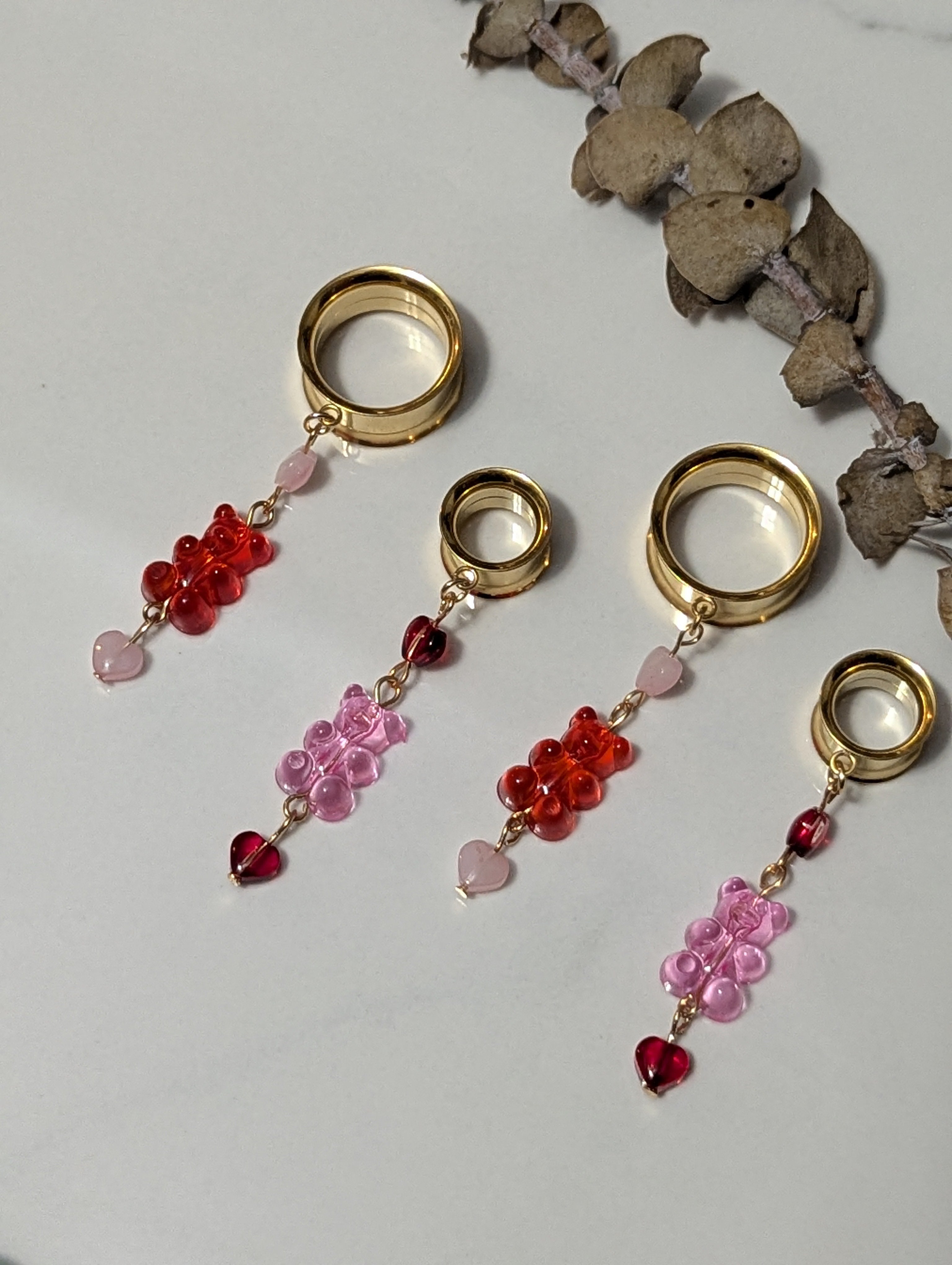 Gummy bear dangle gauges
