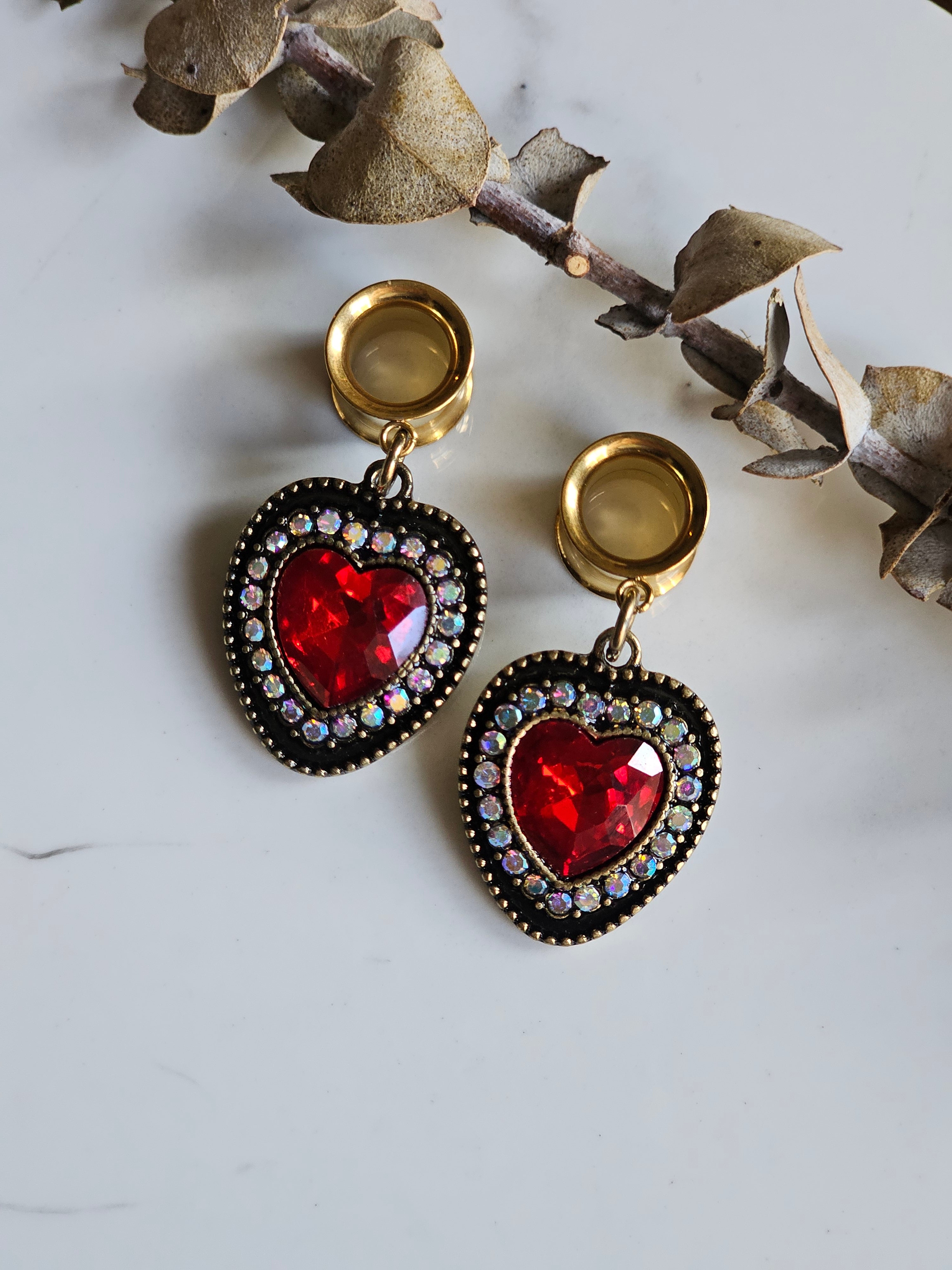 Jeweled heart dangle gauges