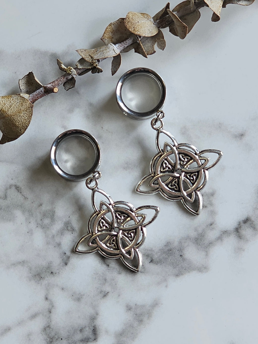 Large Witch's knot dangle gauges
