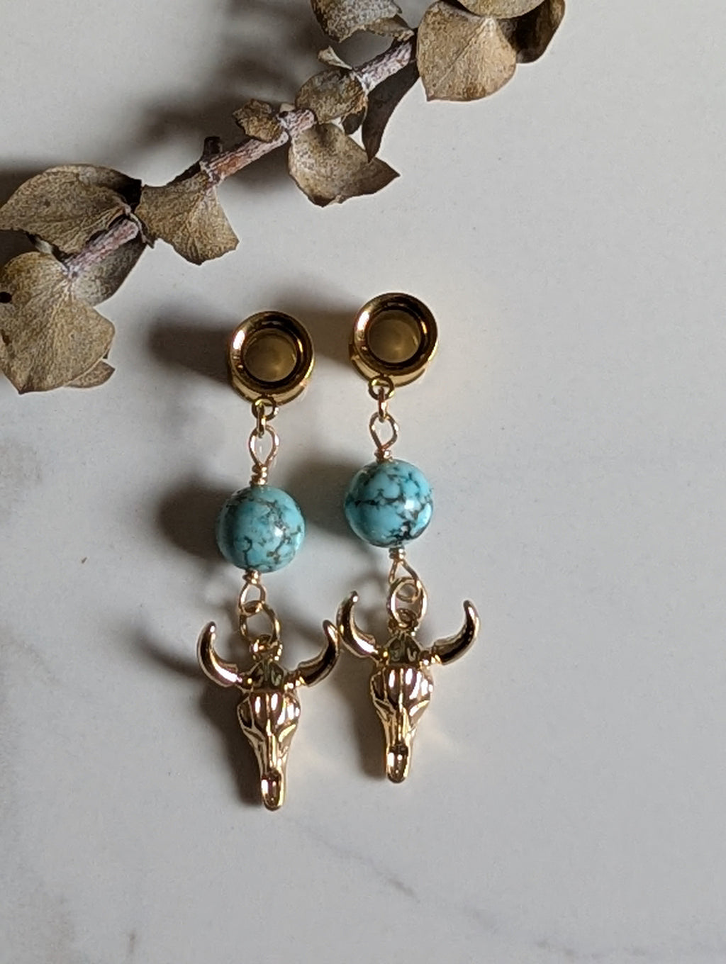 Western cow skull dangle gauges