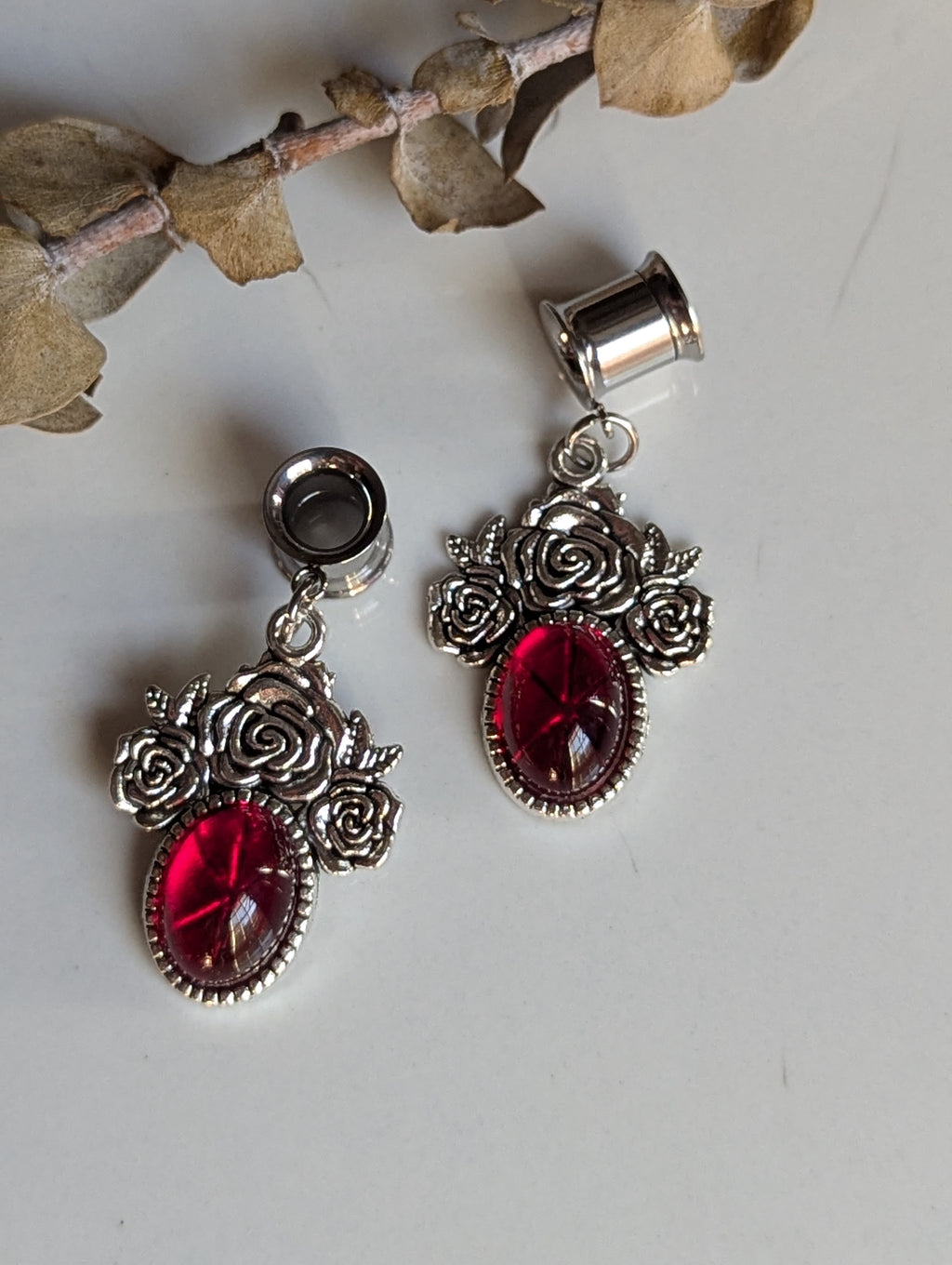 Rose Red dangle gauges