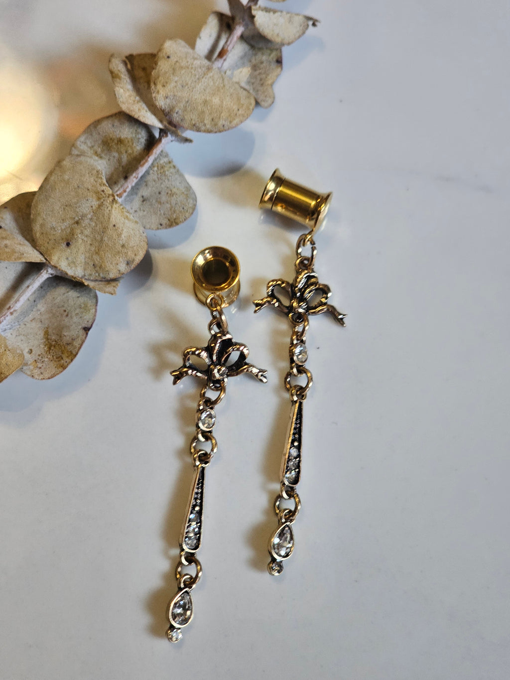 Antique style Dangle Gauges