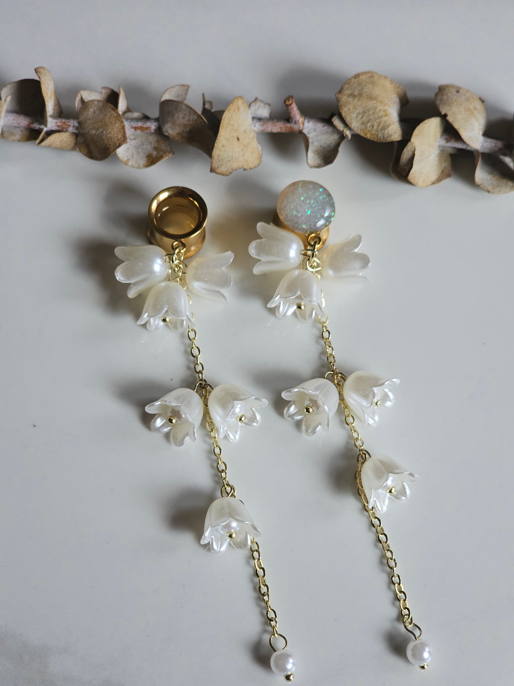 Lily of the Valley dangle gauges