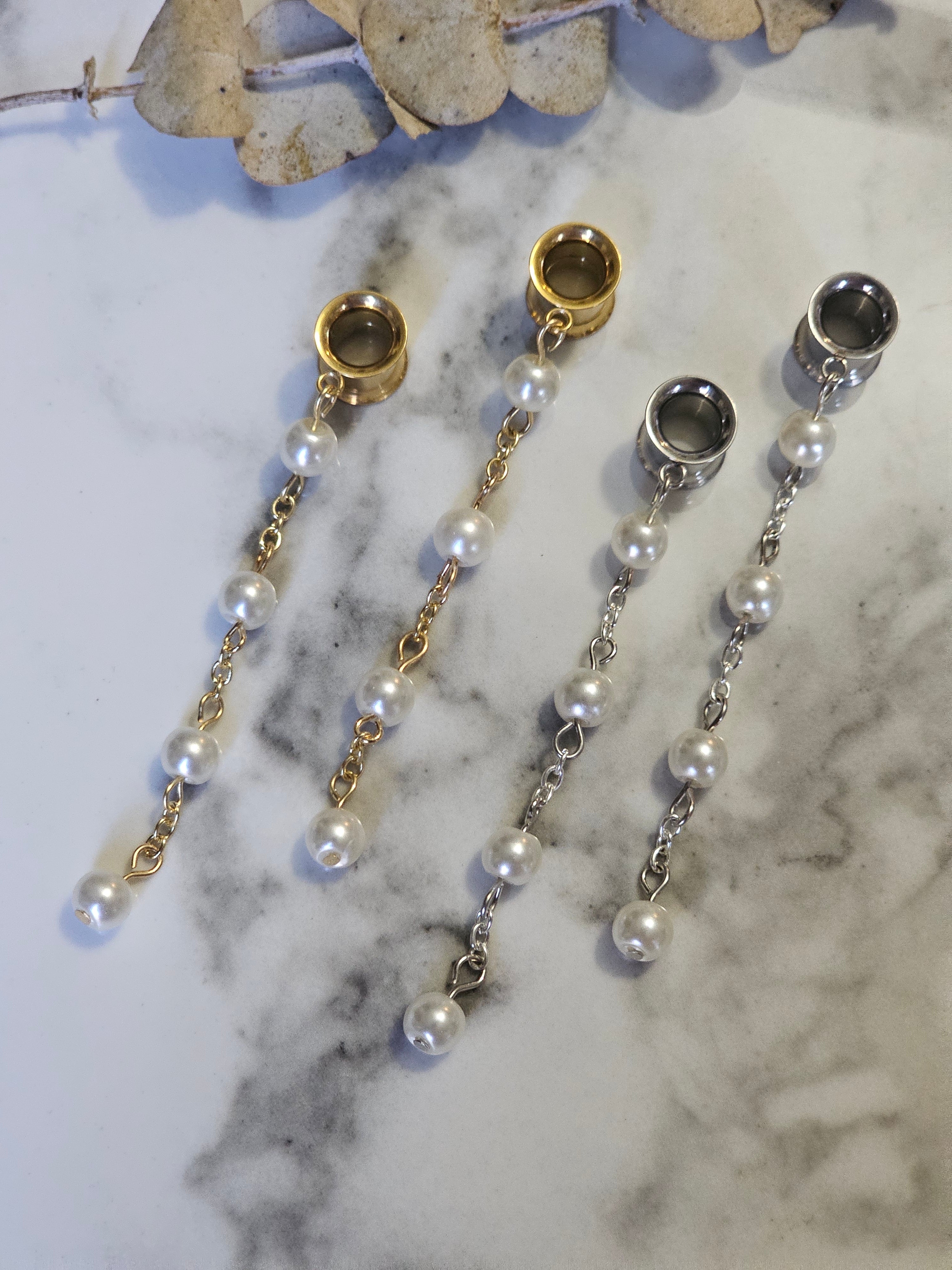 Faux pearl dangle gauges