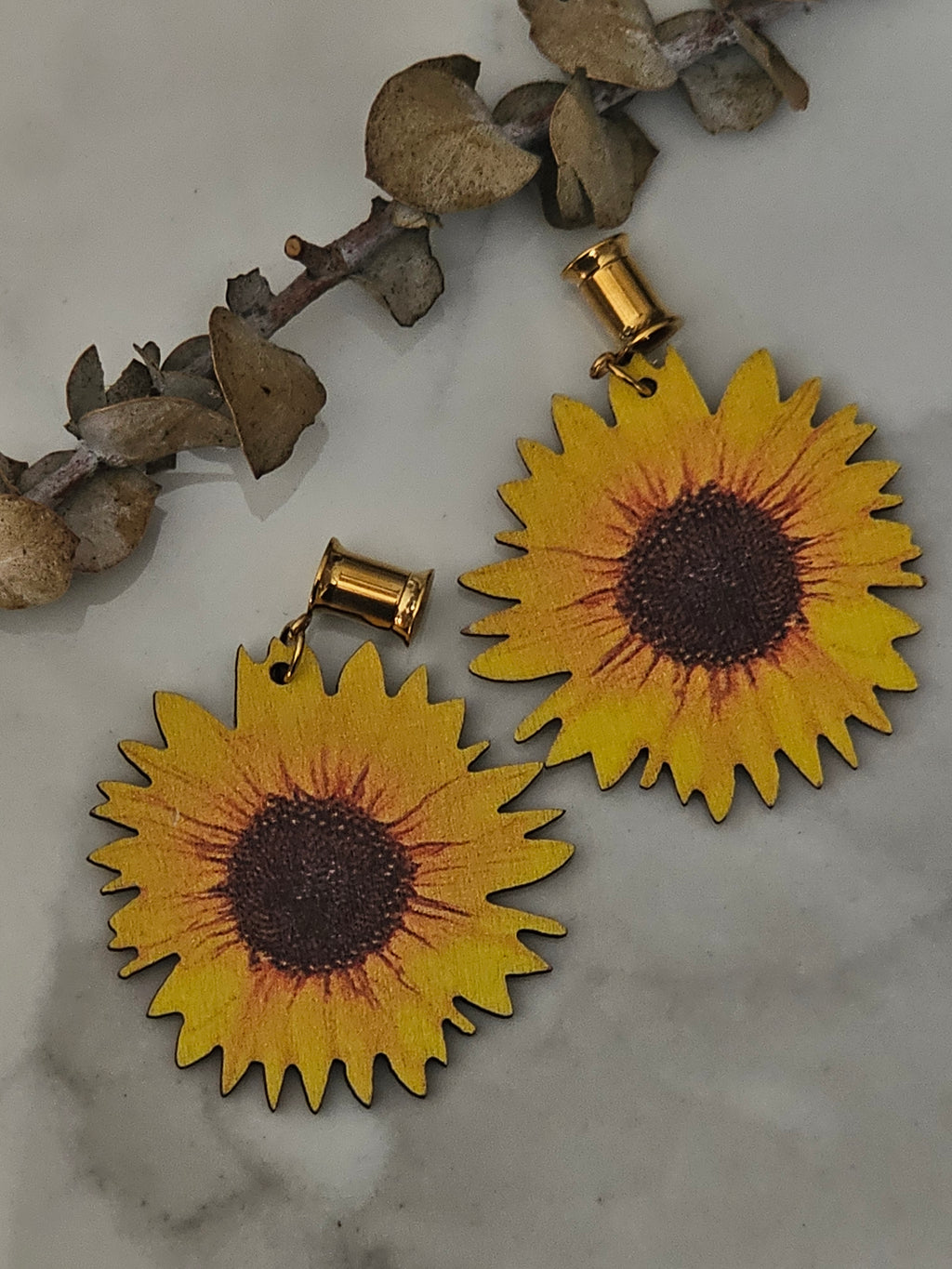 Sunflower dangle gauges